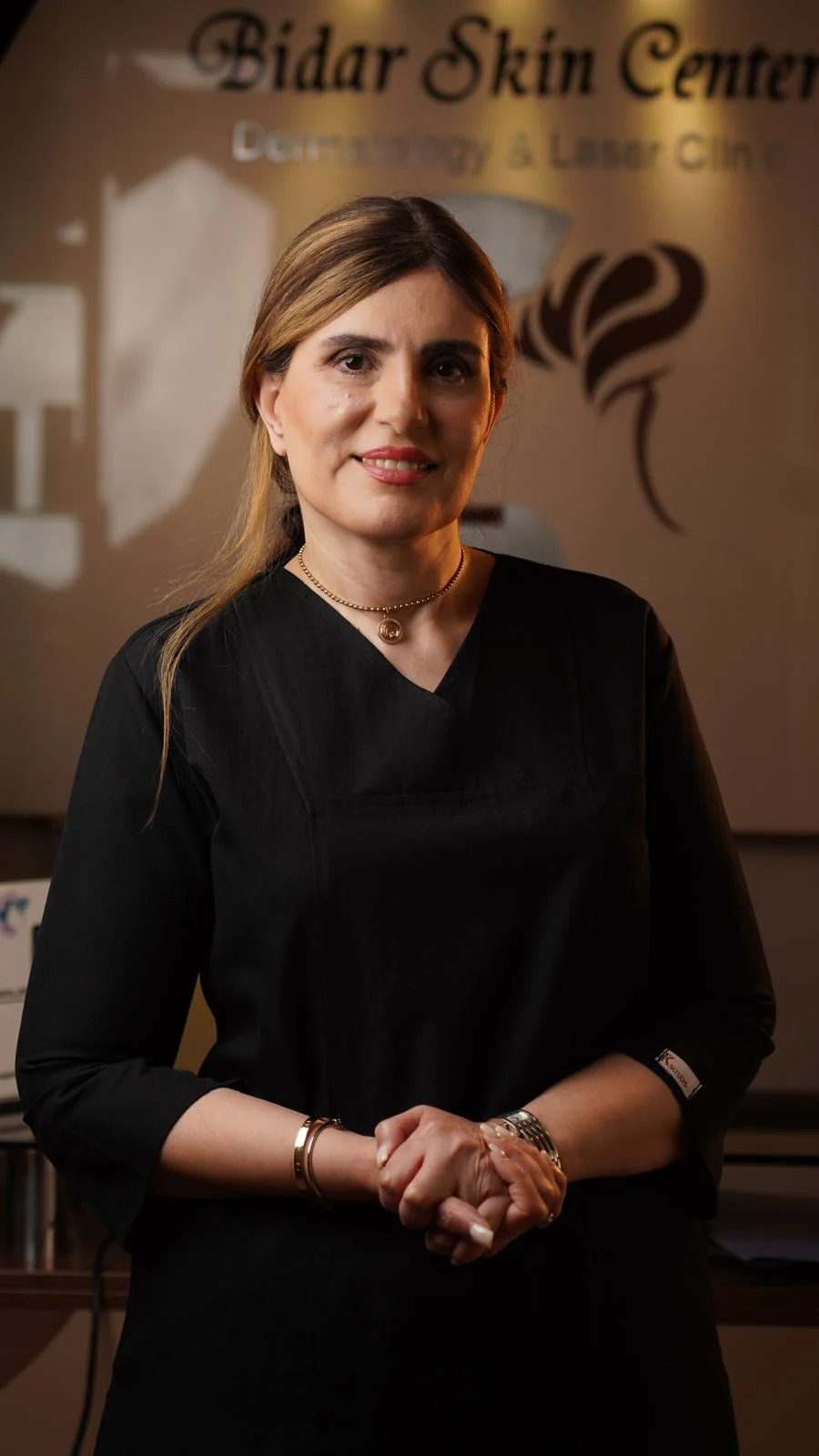 Dr. Roxanna Sadoughifar – Best Hair Transplant Doctor in Iran, Dermatologist and Hair Restoration Specialist at Bidar Skin Center.